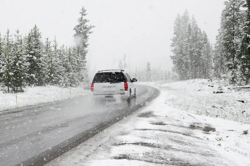 Autoroute en conditions hivernales